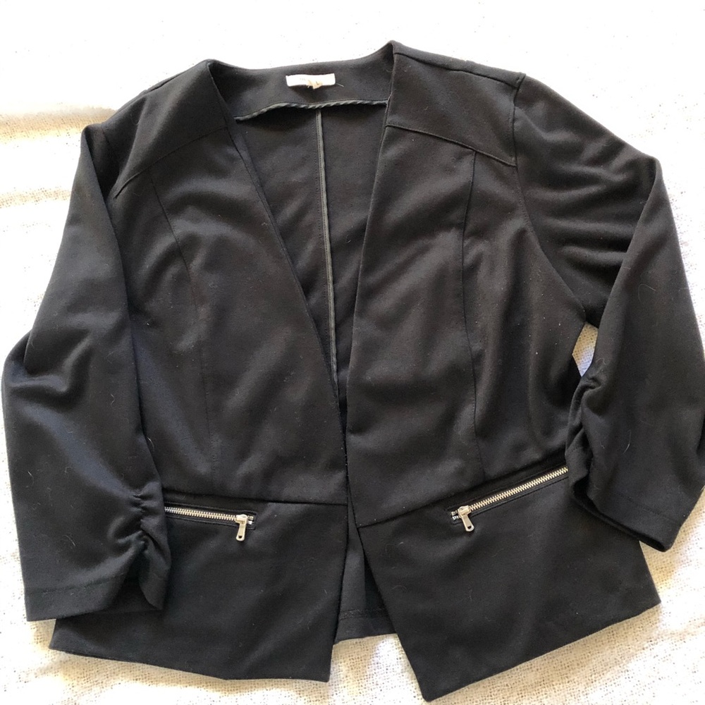 Black, blazer with zipper accents
